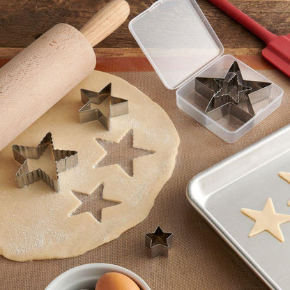 Mrs. Andersons Cutters w/ Storage Container:Star, (Set of 5)
