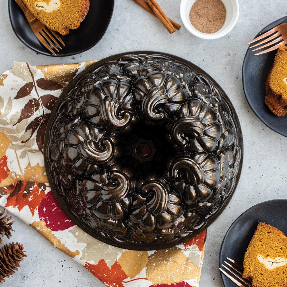 NordicWare Bundt Pan: 10 cup, Pumpkin Patch
