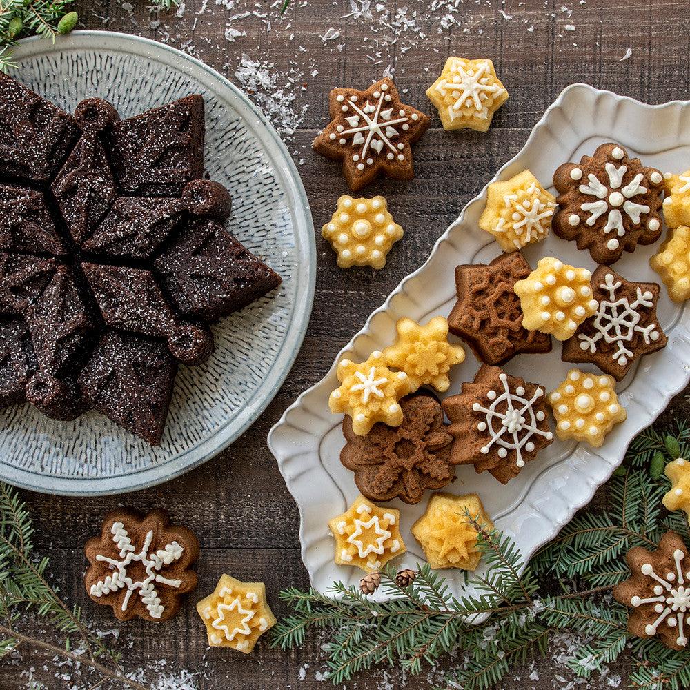 NordicWare Cakelet Pan: Frozen Snowflake