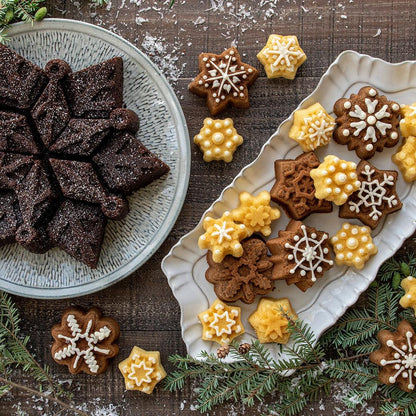NordicWare Cakelet Pan: Frozen Snowflake