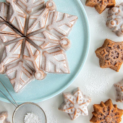 NordicWare Cakelet Pan: Frozen Snowflake