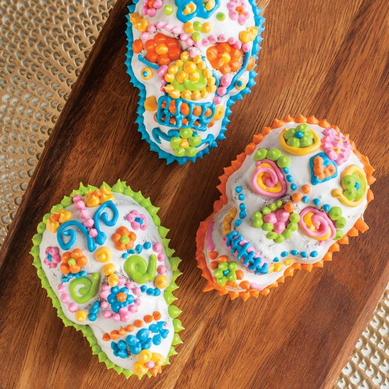 NordicWare Cakelet Pan: Haunted Skull
