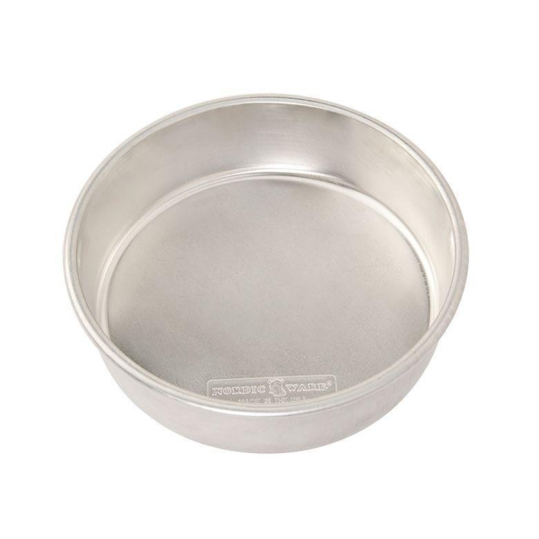 NordicWare Round Cake Pan: 8"