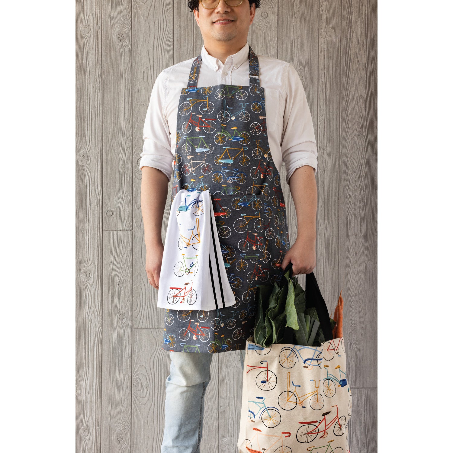 NOW Designs Apron: Chef, Cruiser