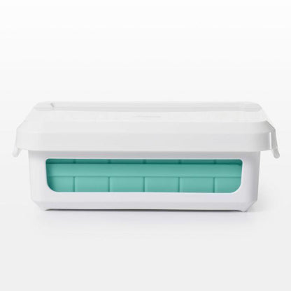 OXO Covered Silicone Ice Cube Tray: Cocktail