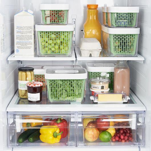 OXO GreenSaver Produce Keeper: 4.3 Quart