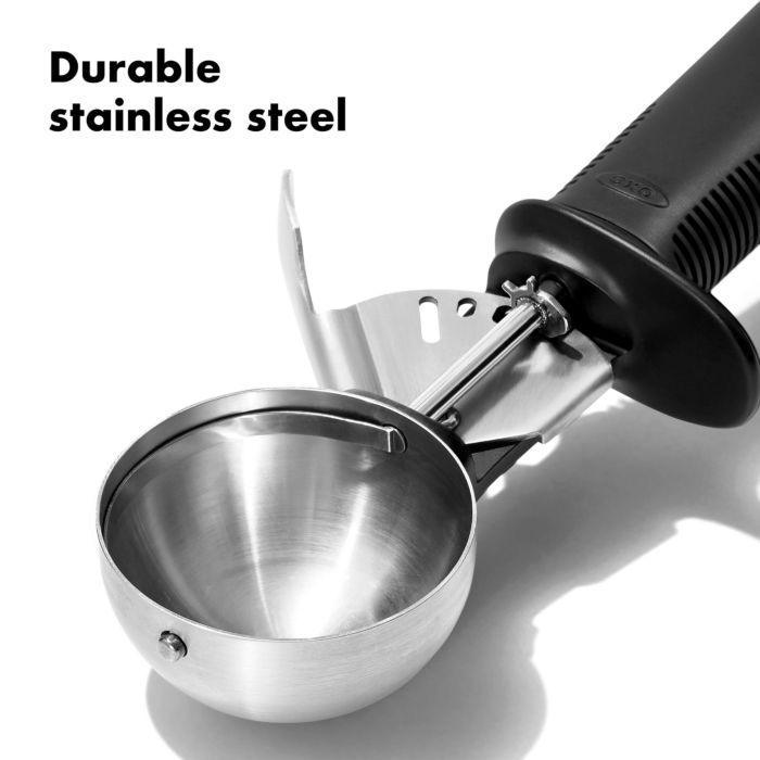 OXO Ice Cream Scoop: Classic Swipe