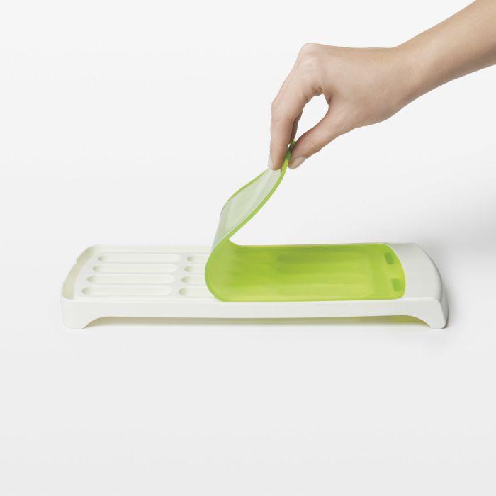 OXO No Spill Ice Stick Tray