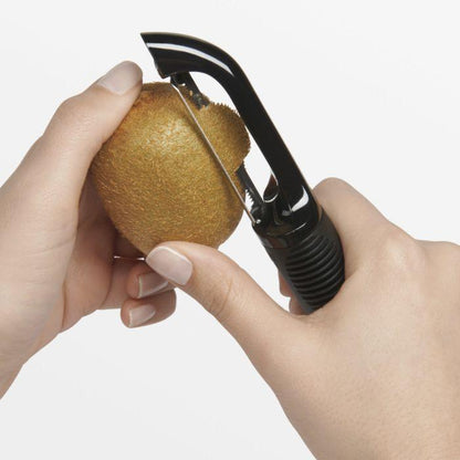 OXO Peeler: Serrated