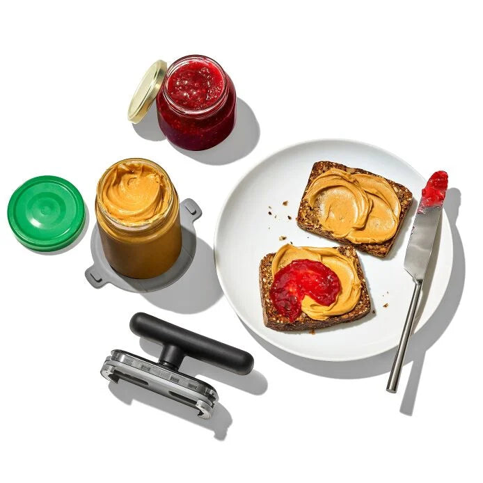 OXO Twisting Jar Opener With Basepad