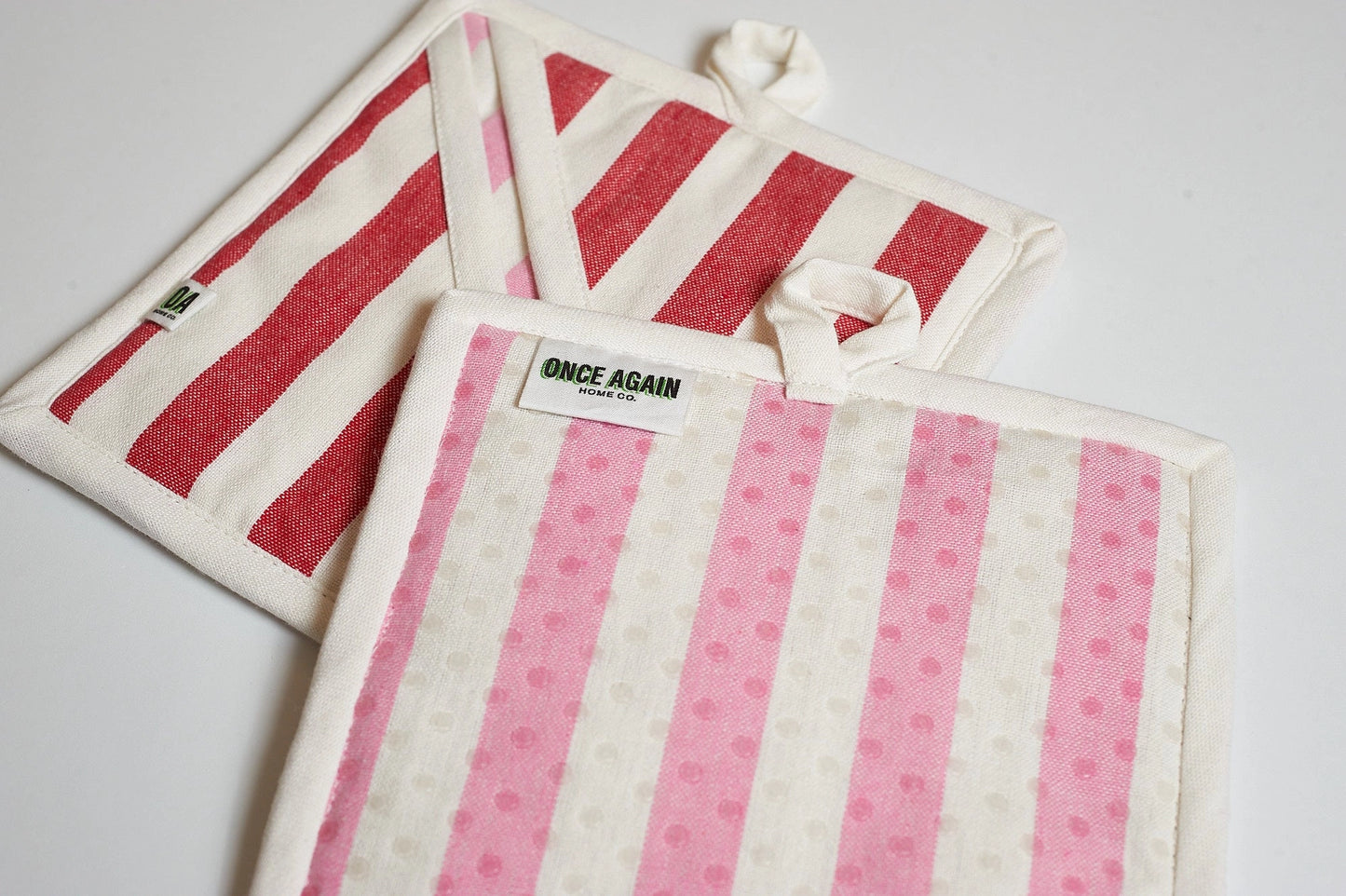 Once Again Home re:heat Potholders (Set of 2): Red