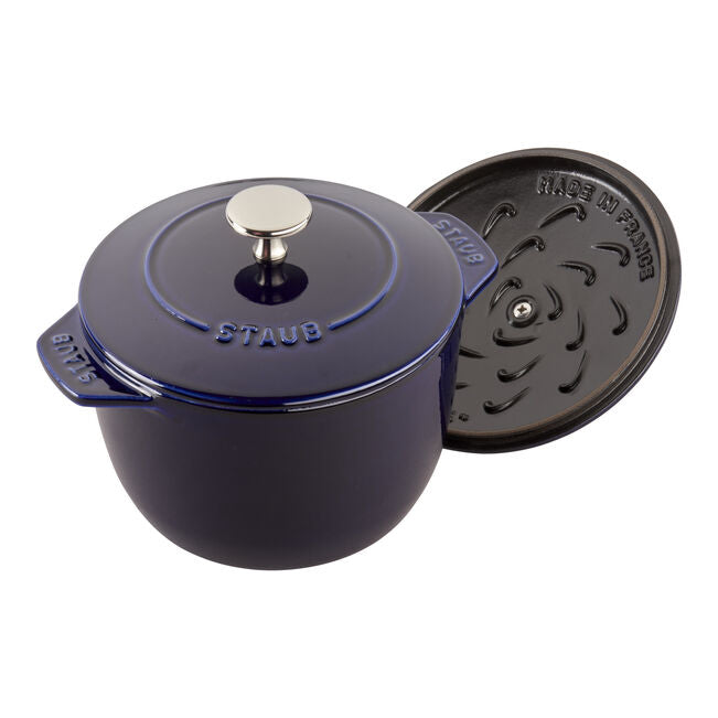 Staub Petite French Oven: 1.5 QT, Dark Blue