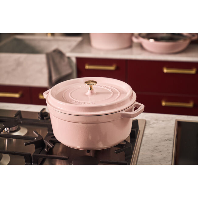 Staub Round Dutch Oven: 4 QT, Peony Pink
