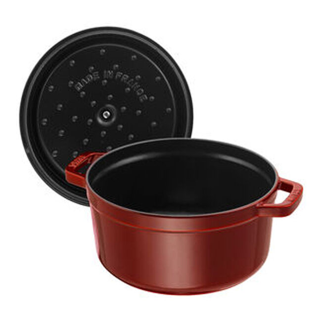 Staub Round Dutch Oven: 7 QT, Grenadine