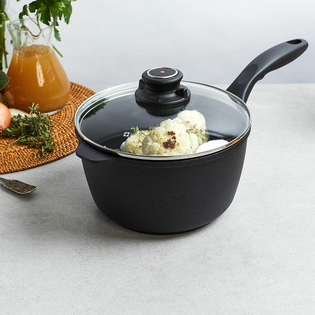 Swiss Diamond XD Saucepan With Lid: 3.2 QT / 8"