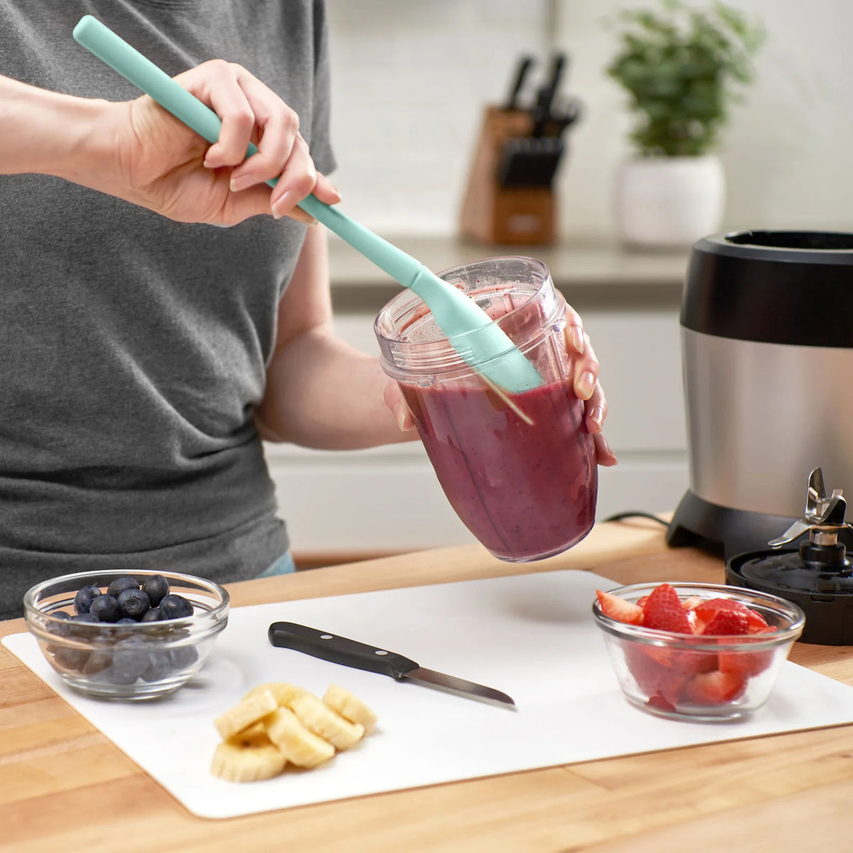 Tovolo Flex-Core All Silicone Blender Spatula: Aqua