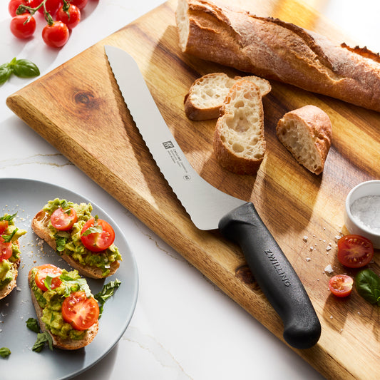 Zwilling Commercial Offset Sandwich Knife: 9"