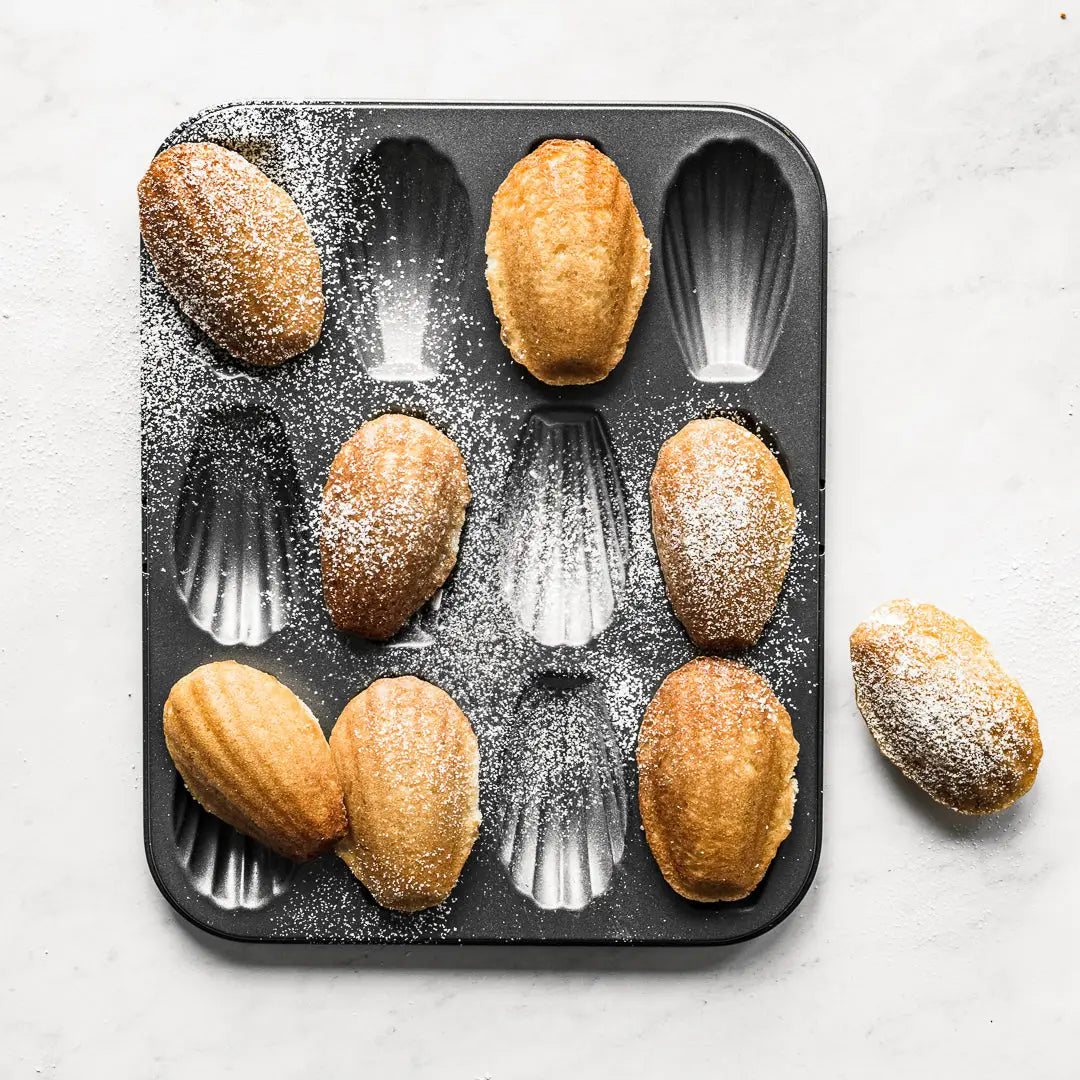 de Buyer Madeleine Mold