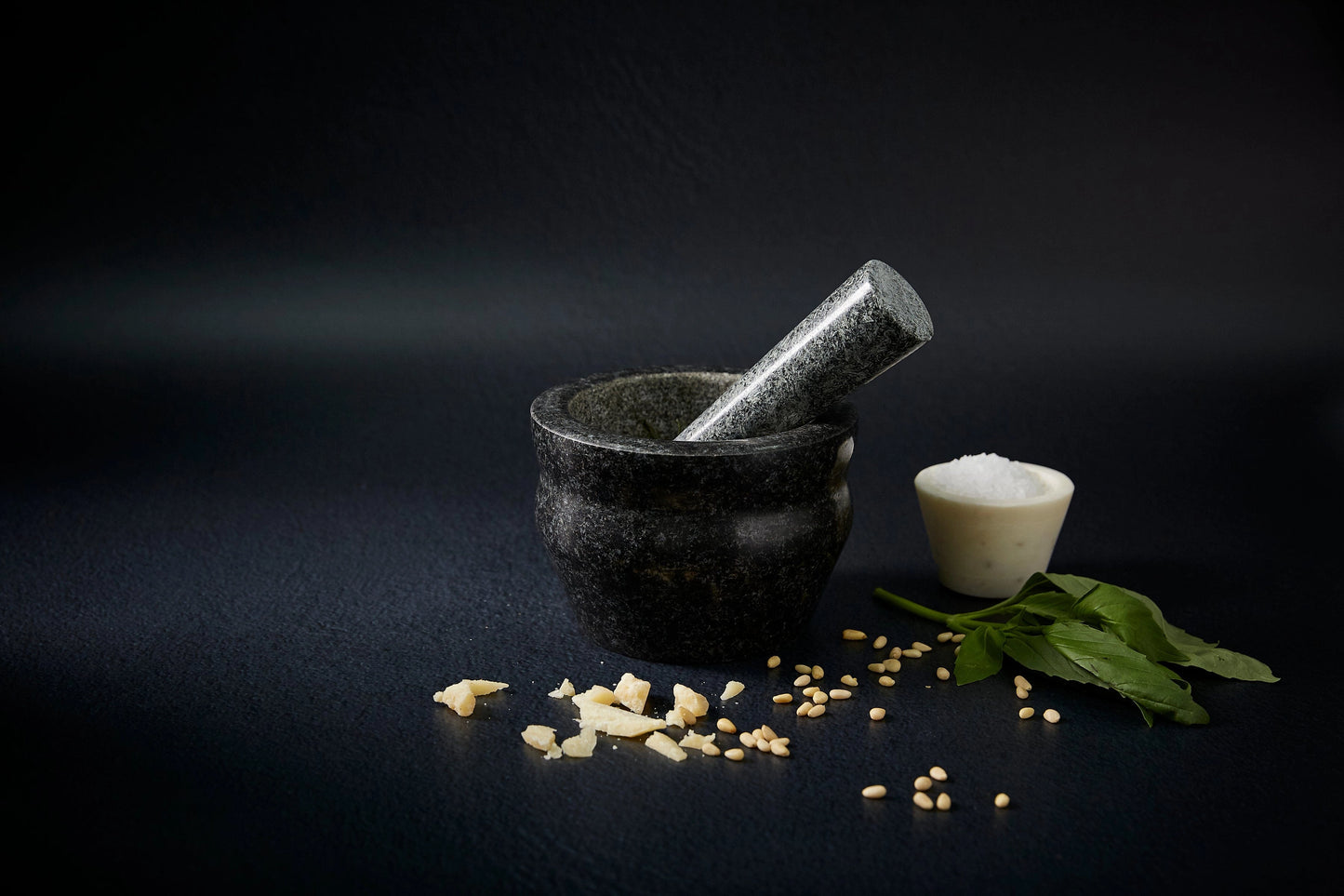 Cole & Mason Granite Mortar and Pestle: Worcester