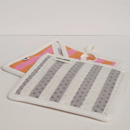 Once Again Home re:heat Potholders (Set of 2): Grey