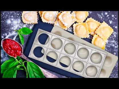 Fante's Jumbo Ravioli Form